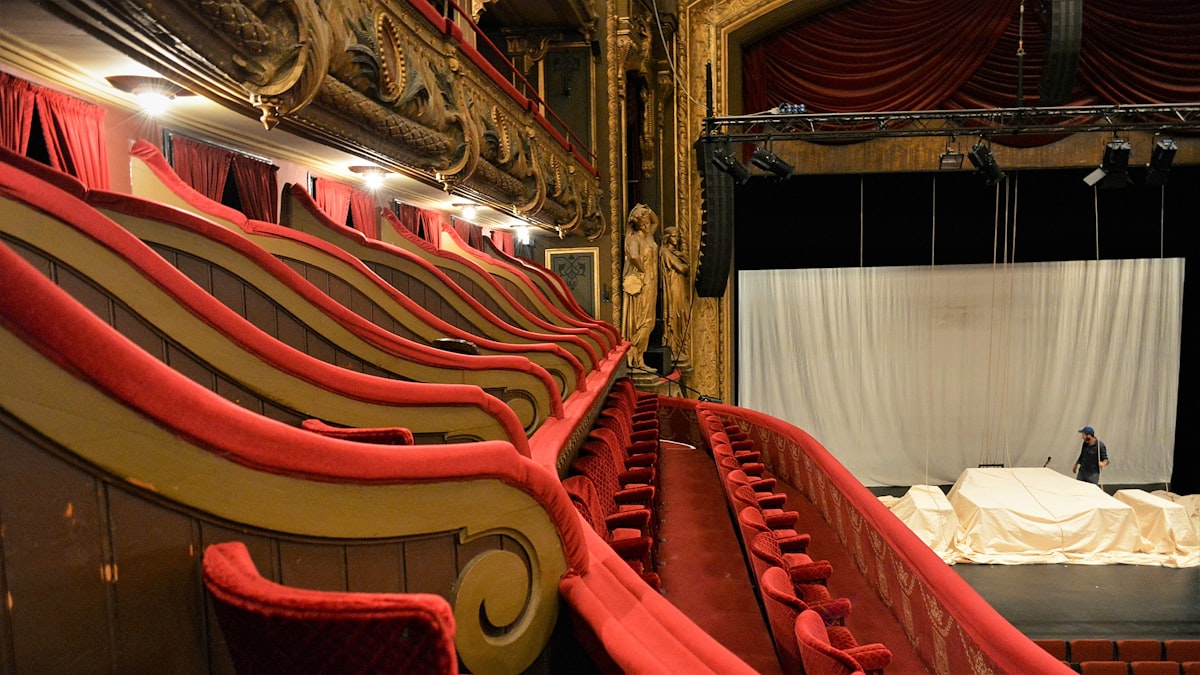 "Bourla Theatre (also known as Bourlaschouwburg) is a theatre located in Antwerp that seats around 900.  The Bourla is the last remaining municipal theatre in Europe with original stage machinery, which fill five levels above and below the stage. The building has been named a protected building since 1938, and therefore is regarded among the most important historic buildings in Belgium." [from Wikipedia] related to Dreaming on Stage: The Unique Concept of Theatre with Beds