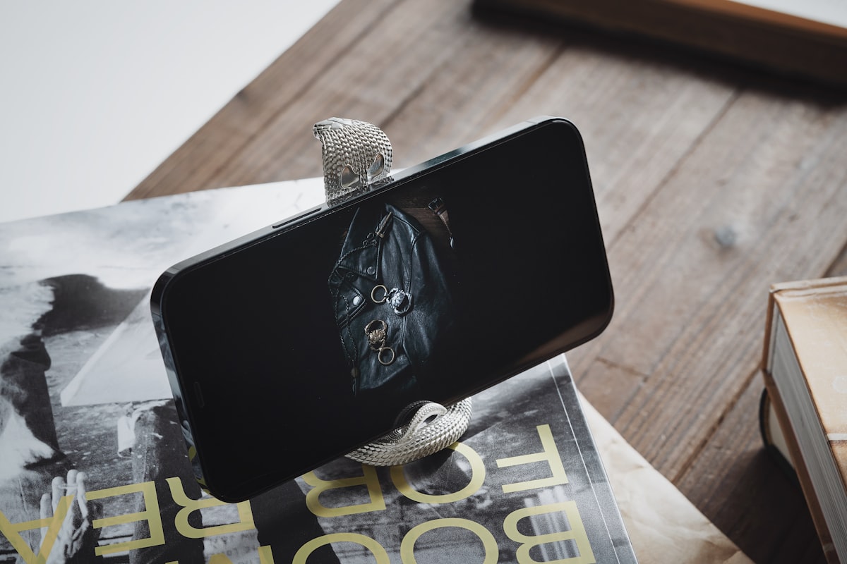 Cobra Phone Stand related to The Best Cell Phone Holder for Bed: Ultimate Comfort and Convenience