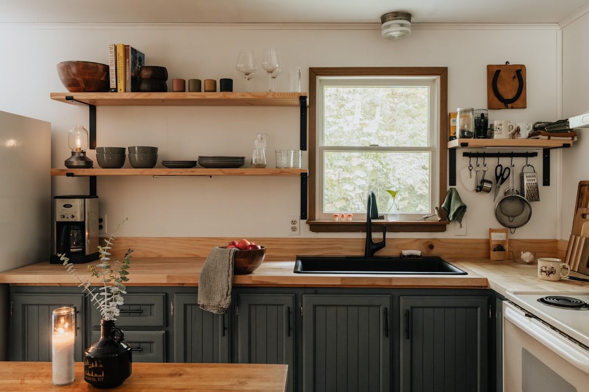 Cottage kitchen (IG: @clay.banks) related to 10 Decorating Ideas to Elevate Your Kitchen with Curtains and Valance
