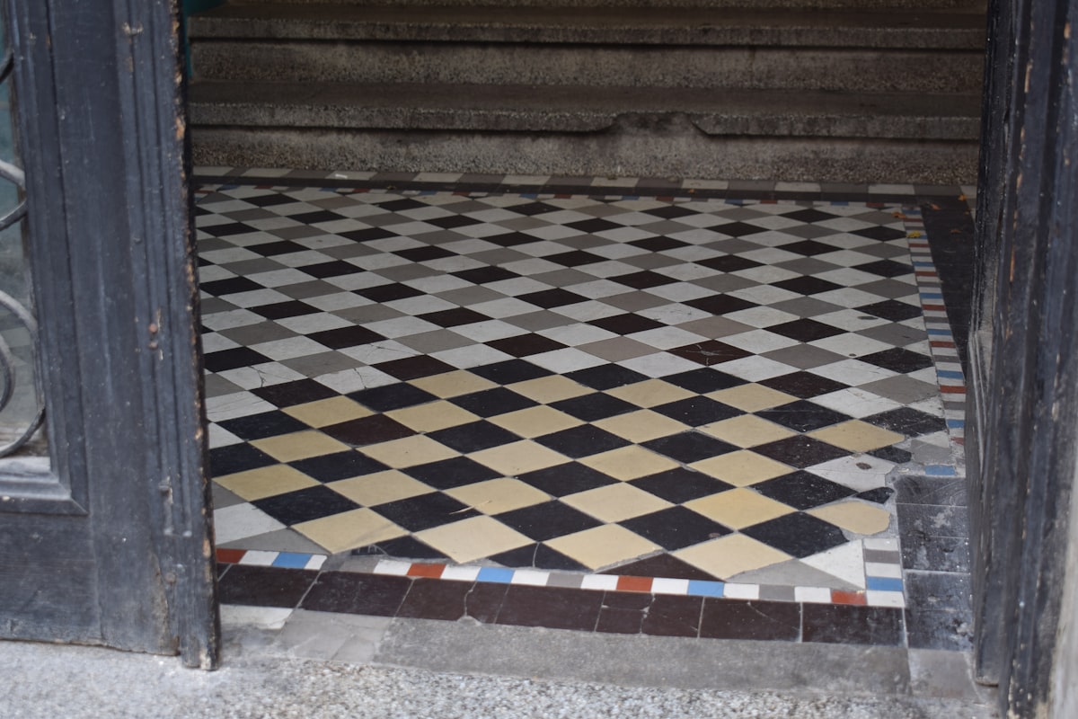 Diamond patterned tiles on a floor related to Luxurious and Timeless Marble Tile Entryway