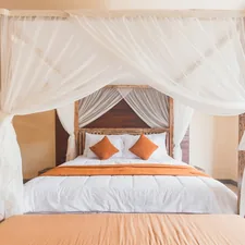 I often do pro bono assignments for local Balinese villa owners who wouldn’t normally hire a professional photographer for their villas. The alternative would be the owners taking photos of their rooms and amenities with their smartphone. It’s a way for me to give back to the community. related to Queen Bed Coverlet: A Comprehensive Guide