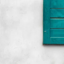 I took this photo on a trip to Bielsko-Biała in a Georgian restaurant. The meals are delicious but you have to wait for the for like 30-45 minutes. So I turned my impatience into shooting ;) related to The Perfect Accent: Teal Window Valances