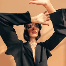 Instagram: @d.basa  related to Stylish Elegance: Making a Statement with a Black and White Striped Valance