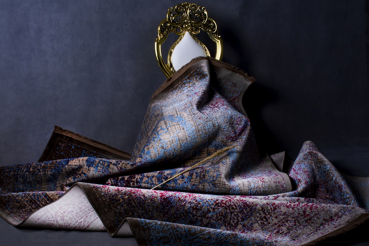 Iranian carpet photography
Copyright for : Erfan Banaei | 2020 related to Soft Luxuries: Unveiling the Majesty of Queen Matelasse Coverlets