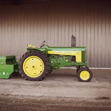 John Deere Tracktor, Nebraska  related to Riding into Dreamland: The Coolest John Deere Tractor Bed