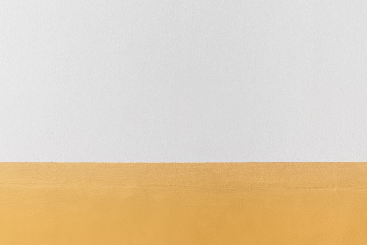 Just a wall :) related to Yellow and White Valance