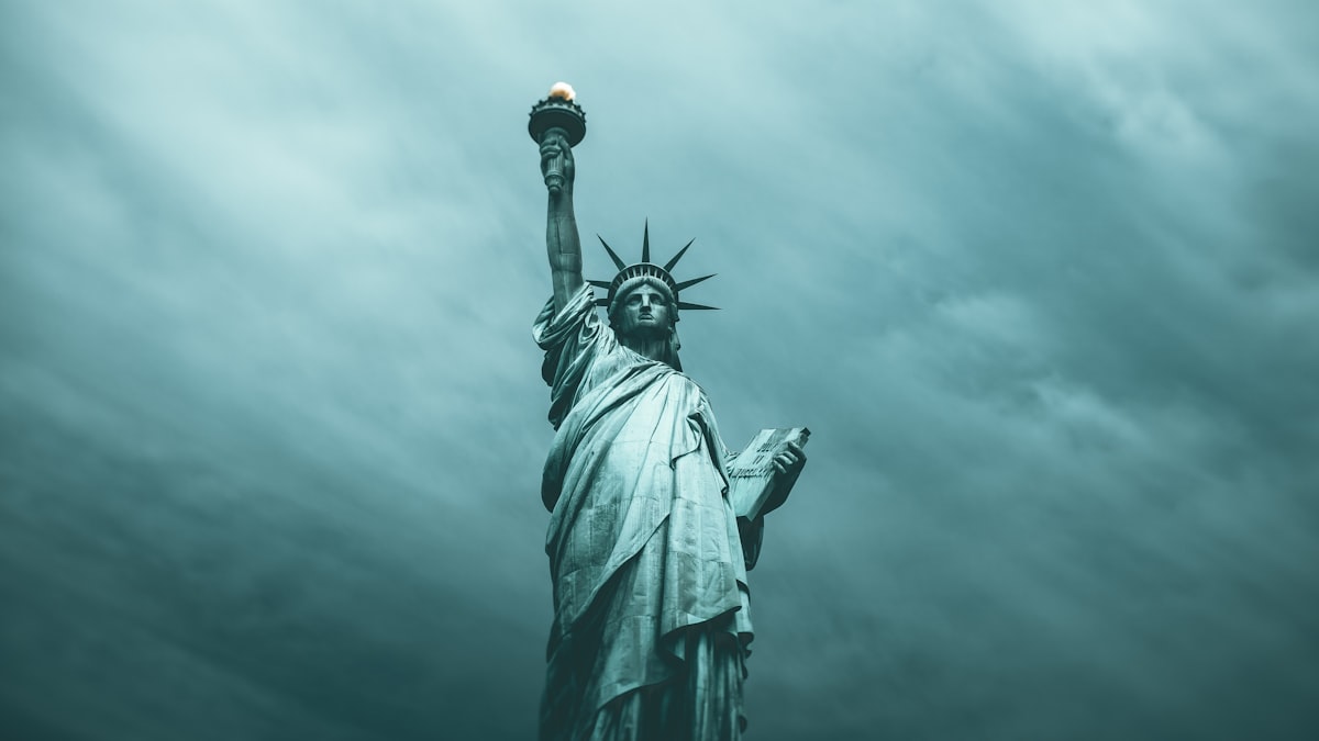Lady Liberty related to The Man Who Shot Liberty Valance Poster