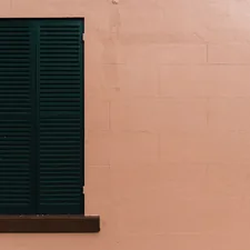 m̶i̶n̶i̶m̶a̶l̶ related to Dark Green Window Valances