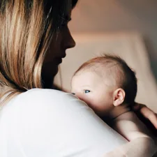 Newborn related to When to Transition Your Baby to a Toddler Bed