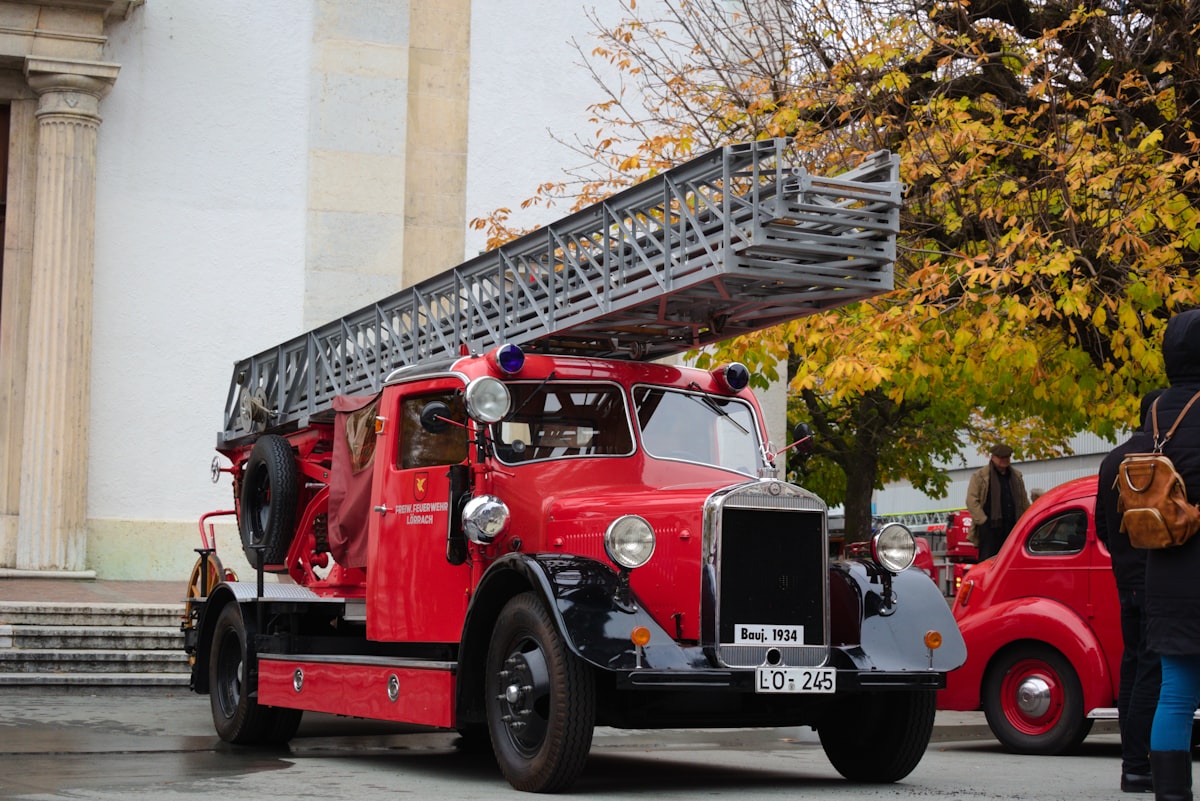Old fire engine related to The Ultimate Guide to Choosing a Plastic Fire Truck Toddler Bed