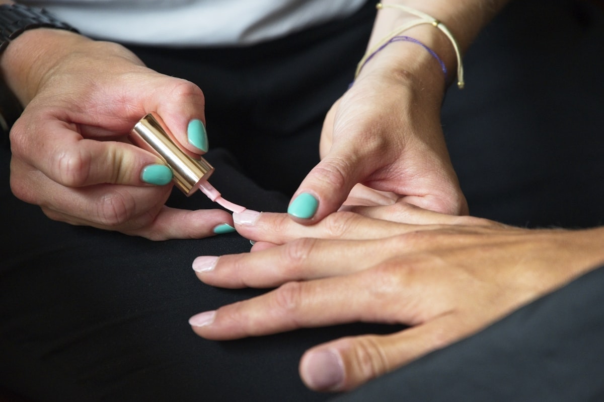 Preparing colourful fingernails related to Effective Solutions for Nail Bed Restoration