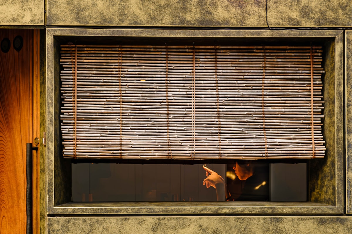 relax time through restaurant window related to Wood Valances for Windows: Enchanting Window Treatments