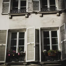 Saw these windows, imagine an early morning coffee whilst staring out of these wonderful windows and an amazing view of Paris! However, the beauty of it all is that from behind those windows, everyone can see you - but you can’t see anything. Let your imagination run wilde of what is behind those windows! related to Country French Valances: Elegant Window Treatments