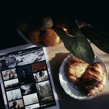 sliced bread on white ceramic plate related to Sleep Soundly, Explore Thouroughly: The Rise of the Bed and Breakfast App