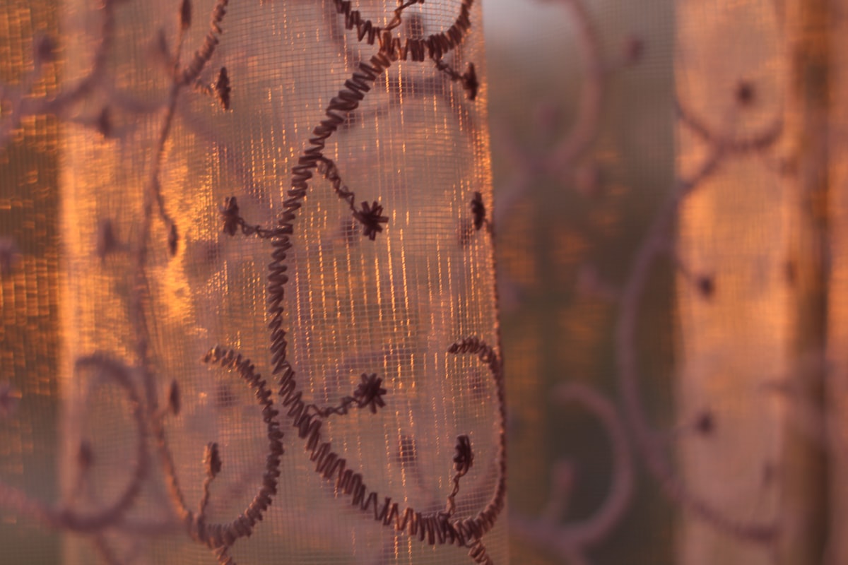 Sun plays with tulles on sunset related to Patterns for Curtain Valances