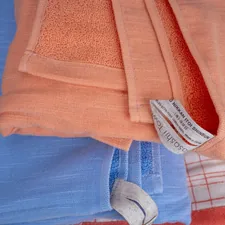 やさしいタオル related to Dive into a Dream: Coral and Turquoise Bedding Collection